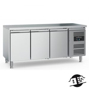 KitchenMate-E 3-deurs koelwerkbank
